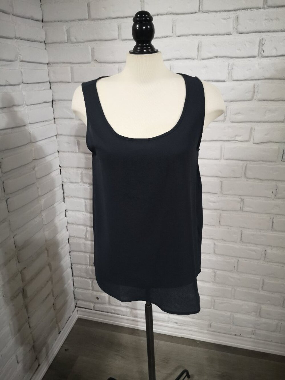 NWT Jacqueline de Yong Ladies Size 38 (Approx. Medium US) Navy Track Tank Top